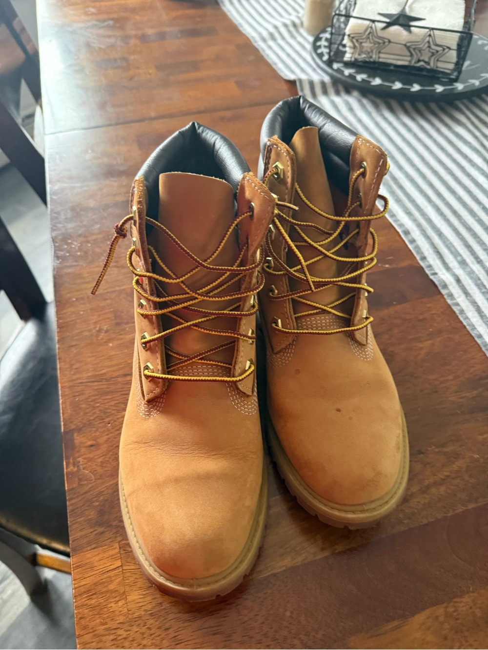 Timberland Classic Wheat Nubuck Lace-Up Boots